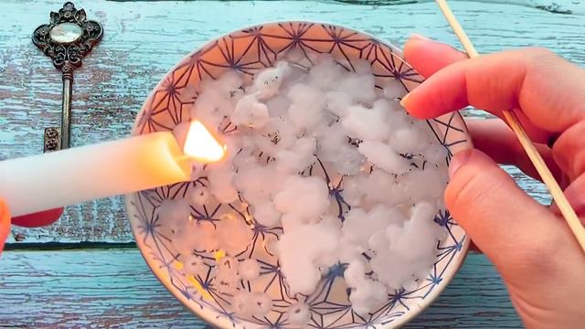 ❗️О ЧЕМ ВАС ХОТЯТ ПРЕДУПРЕДИТЬ ВЫСШИЕ СИЛЫ?🙏🌟💯КТО ВАМ СЕЙАС БУДЕТ ПОМОГАТЬ?💯Гадание на Воске смотреть онлайн