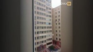 ШОК!Ребенок упал с 10-го этажа но его поймал сосед