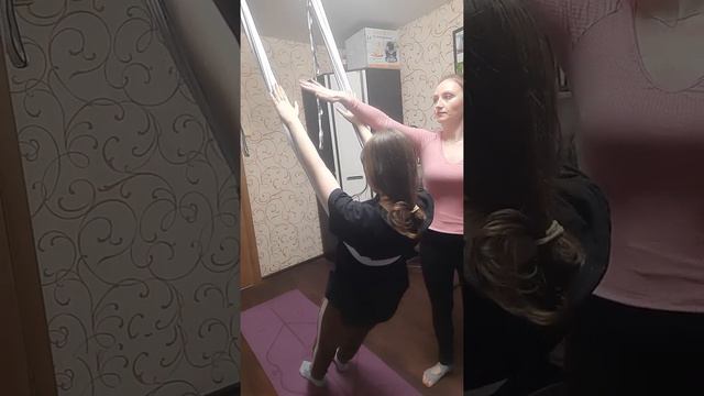Вис под лопатки"Поза стула". смотреть онлайн