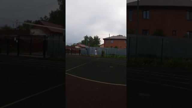 ? КАК УЛУЧШИТЬ ТЕХНИКУ НАПАДАЮЩЕГО УДАРА В ВОЛЕЙБОЛЕ ЕСЛИ НЕТ МЯЧА? ? смотреть онлайн