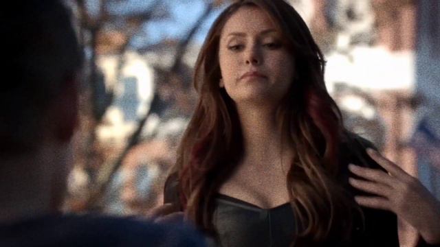 Multifemale || Levitating