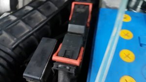 SsangYong New Actyon - Соединение обратки с форсунок с обраткой ТНВД.