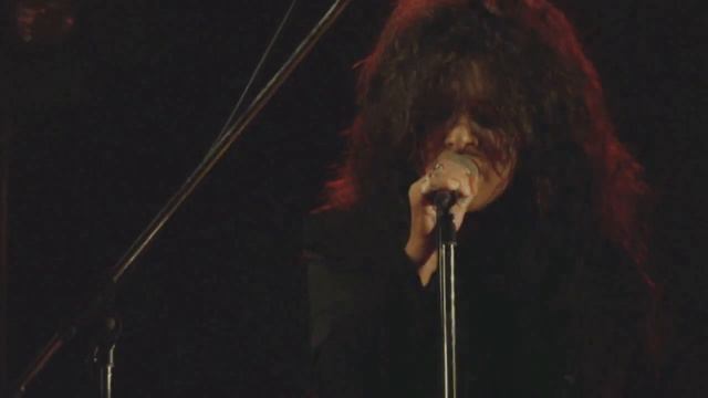 CARMEN MAKI - за день до краха смотреть онлайн