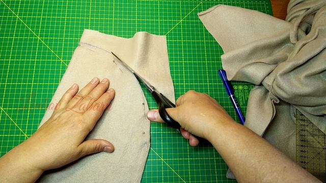 ШАПКА-КОСЫНКА. Стильно и тепло.Сшить ОЧЕНЬ легко.KITCHEN HAT.Stylish and warm.It is VERY easy to se смотреть онлайн