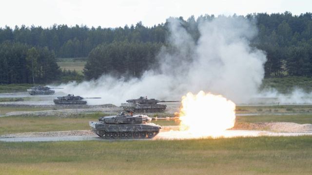 Armoured warfare | Wikipedia audio article смотреть онлайн