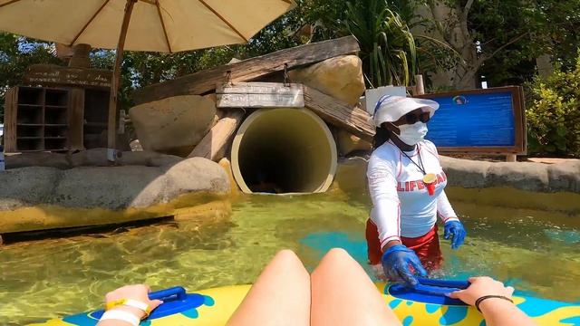 INSANE Master Blaster Waterslide at Wild Wadi Waterpark Dubai смотреть онлайн