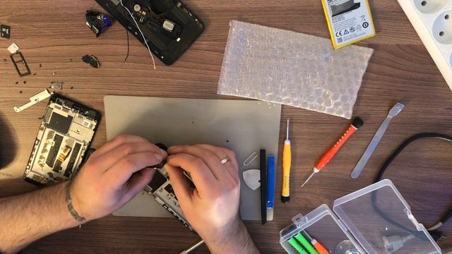Замена Экрана (экранного модуля) ZTE Blade V8 mini смотреть онлайн