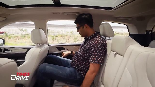 Mahindra XUV 700 First Drive|Petrol Automatic Tested|Best Mahindra Ever? | The Kranti Sambhav Revie смотреть онлайн