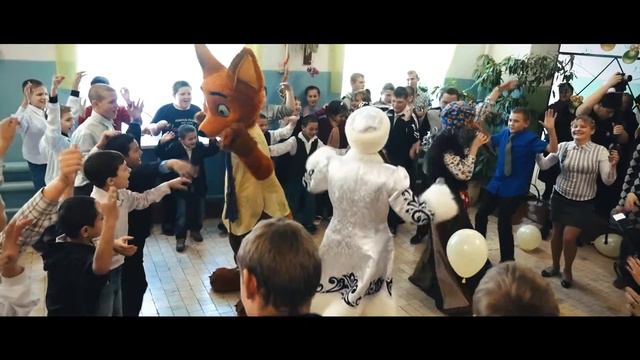 Новогодняя ёлка в Землянской школе-интернате. смотреть онлайн