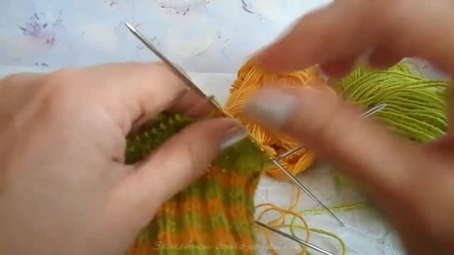 НОСКИ детские на 5 спицах Часть 2 Узор ШАХМАТКА смотреть онлайн