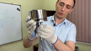 Монтаж дымохода. Установка конденсатоотвода на заглушку.