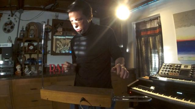 Home on the Range / DAL Theremin смотреть онлайн