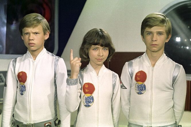 БОЛЬШОЕ КОСМИЧЕ БОЛЬШОЕ КОСМИЧЕСКОЕ ПУТЕШЕСТВИЕ - 1 смотреть онлайн