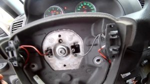 Снятие руля, устранение самопроизвольного срабатывания звукового сигнала УАЗ Патриот.