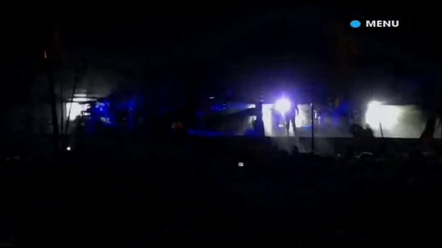 Massive Attack - 6 Song Set From Glastonbury Festival 2008 смотреть онлайн