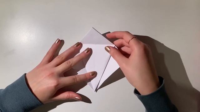 How To Make Draco Malfoy's Flapping Bird | Origami Tutorials смотреть онлайн