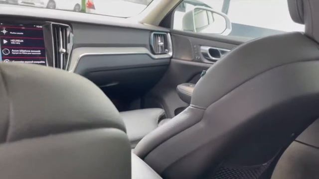 L'OCCASION VOLVO SELEKT DE LA SEMAINE : VOLVO V60 CROSS COUNTRY - 190 CH - AWD смотреть онлайн