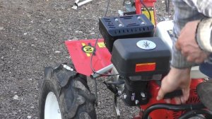 Наклонил сильно мотоблок, теперь не заводится. Нужно ли везти в ремонт?