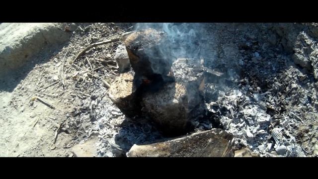 как горят топливные брикеты - тест на костре смотреть онлайн