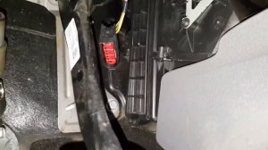 Замена фильтра салона Форд Фокус 2