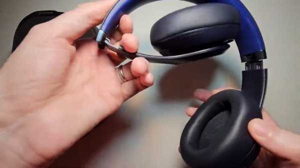 How to Fold Beats Studio Pro and Put in Case!