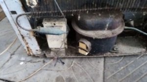 Ремонт холодильника Бирюса не включается.