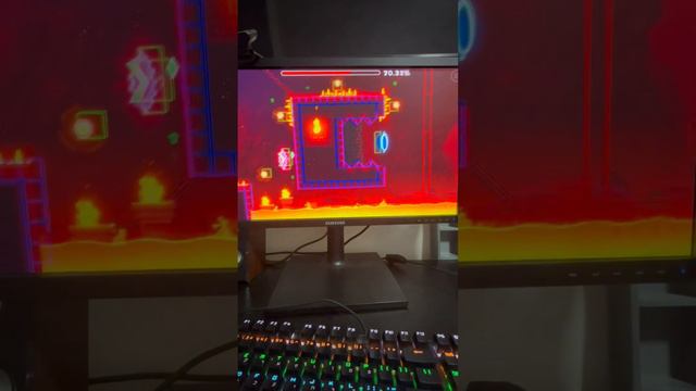 Автор этой идеи @MaFFaKa ￼