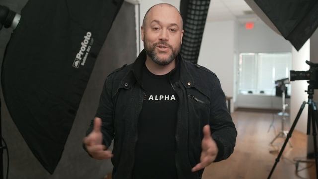 Self-Portrait Tips from a Pro: Lighting, Apps & More | Sony Alpha Universe смотреть онлайн