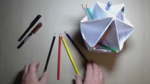 Как сделать ПОДСТАВКУ ДЛЯ КАРАНДАШЕЙ И РУЧЕК из бумаги А4 своими руками?