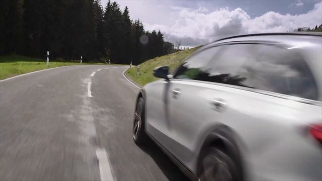 2022 Mercedes Benz C-Class All-Terrain Driving Scenes 4K смотреть онлайн