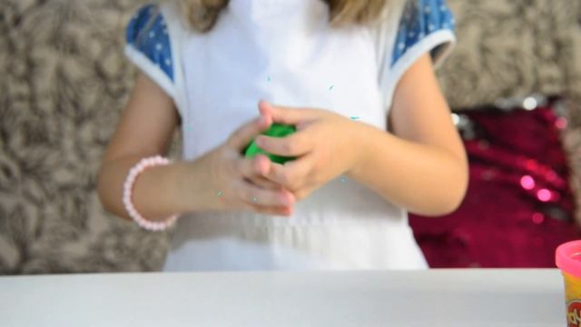 Делаем торт из Плэй До. У игрушки Кати день рождение готовим праздничный торт ?DARIA STAR смотреть онлайн