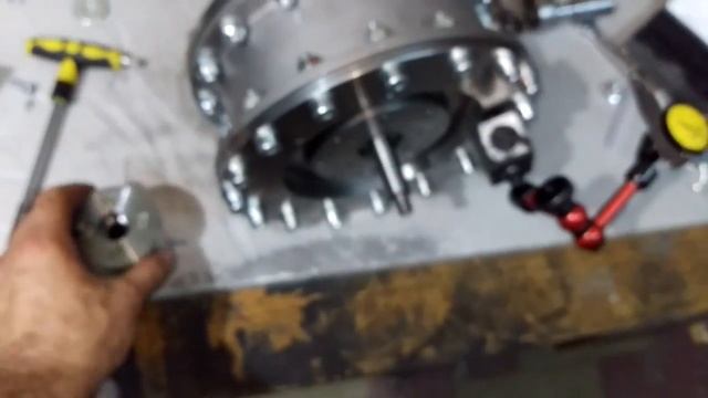 Дисковая турбина Тесла. Сборка корпуса, установка ротора, биение полу-муфты... смотреть онлайн