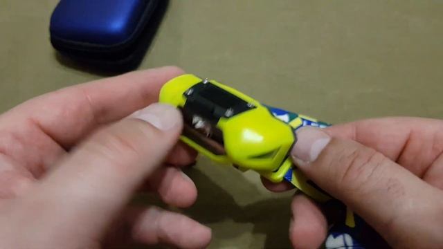 Фонарь Boruit AA