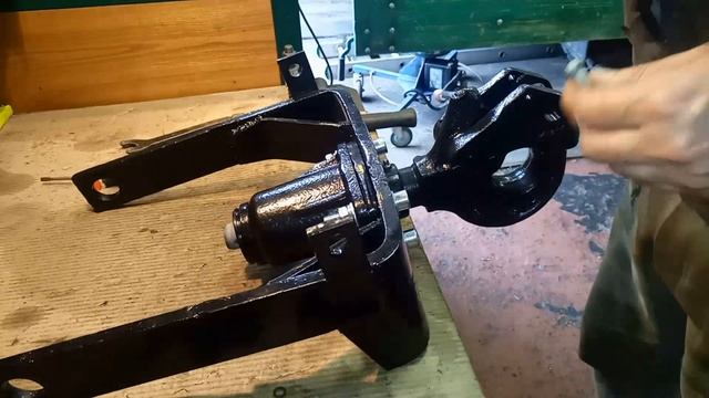 Фаркоп прицепное устройство для прицепа трактора т-25. Towbar trailer device for tractor trailer. смотреть онлайн