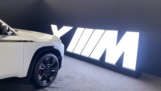 Новый BMW XM. Встреча с другом из Беларуси. День из жизни в Дохе. #bmwxm#doha#дубровскийсиндикат
