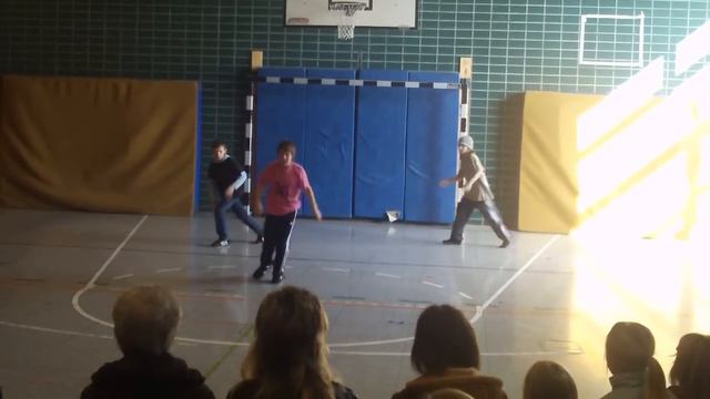 Jeremy 3 - Breakdance смотреть онлайн