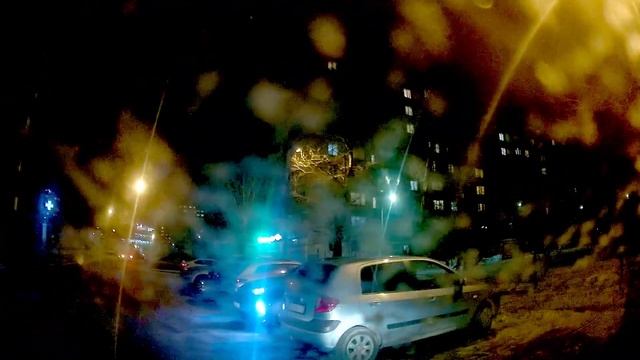 Поездка по улицам города Тюмень до музыкальной школы, до гостиницы Нефтяник и на Киевскую смотреть онлайн