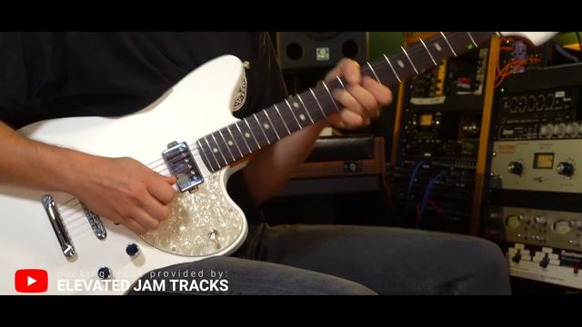 I'm in LOVE - Fender Elemental Series Jazzmaster смотреть онлайн
