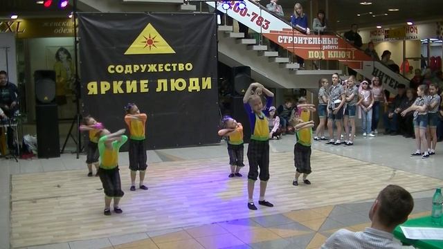Школа танцев "Дива"- Ансамбль "Кнопки" - ГЛОБУС ТАЛАНТОВ 2017 смотреть онлайн