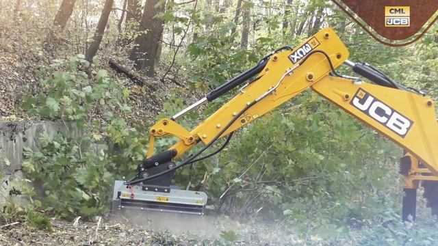 Демонстрація мульчера FAE та екскаватора-навантажувача JCB 3CX смотреть онлайн
