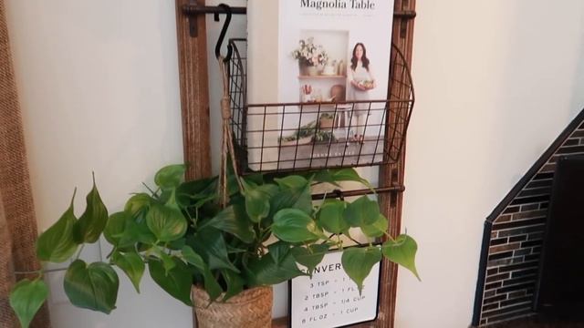 CLEAN & DECORATE WITH ME 2021 | MODERN FARMHOUSE SPRING KITCHEN DECOR IDEAS