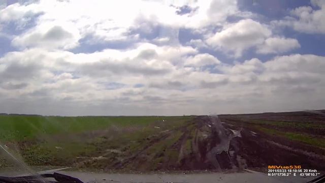 Нива по полю смотреть онлайн