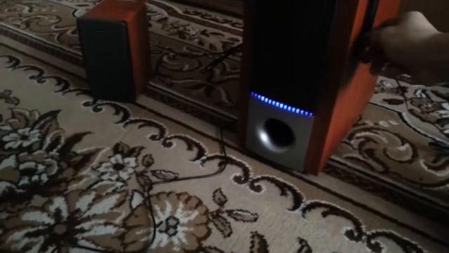 Сабвуфер Nakatomi смотреть онлайн