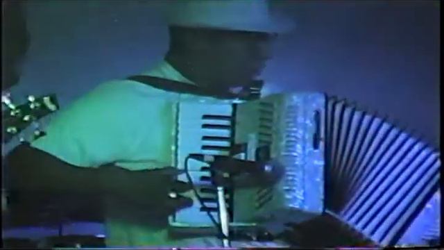 GRUPO ANGELITO COLOMBIANO- PAJARO ZENZONTLE-SALON EL AGAVE смотреть онлайн