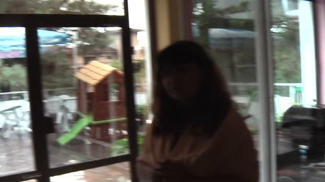 БОЛГАРИЯ: Сильвия - хозяйка отеля Горизонт в Золотых Песках... Bulgaria смотреть онлайн