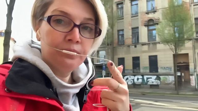 Чистка зубов, страховая, Почта. смотреть онлайн