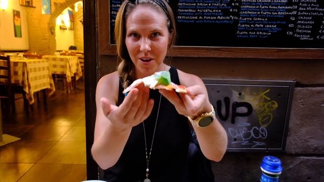 Our FAVORITE PIZZA & GELATO in ROME | Roma, Italy PIZZA and GELATO TOUR | Travsessed Vlog 3 смотреть онлайн