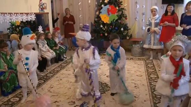 Танец снеговиков! смотреть онлайн