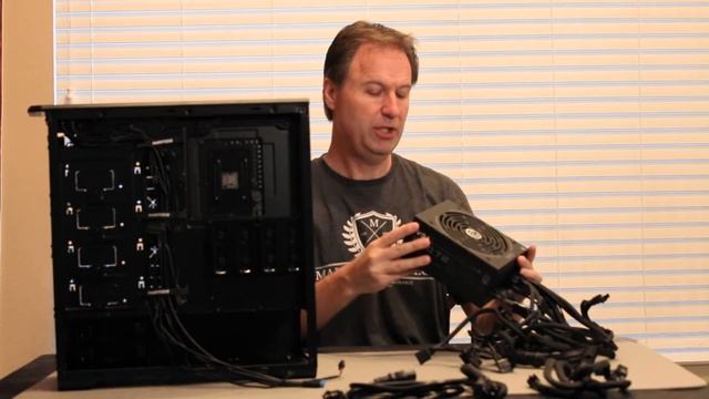 HOW TO INSTALL A PC POWER SUPPLY - EVGA Supernova 850w, Phanteks P400a смотреть онлайн