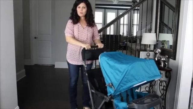 Joovy Caboose Ultralight Graphite Sit N Stand Stroller Review смотреть онлайн